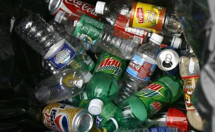 Tailandia enviará a casa de excursionistas la basura que tiraron en parque que visitaron