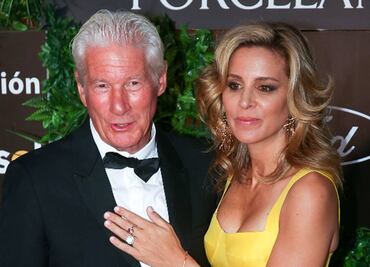 Richard Gere se deja ver enamorado de su esposa Alejandra Silva, 33 años menor que él