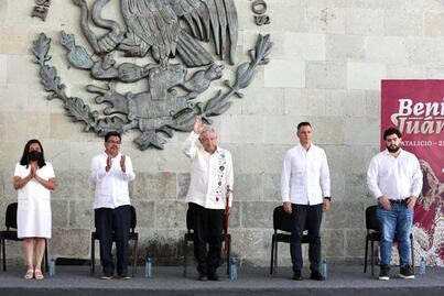 AMLO asegura que los conservadores le harán “lo que el viento a Juárez”
