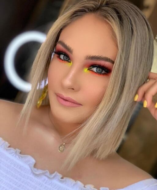 Ideas de maquillaje de ojos neón para lucir en primavera