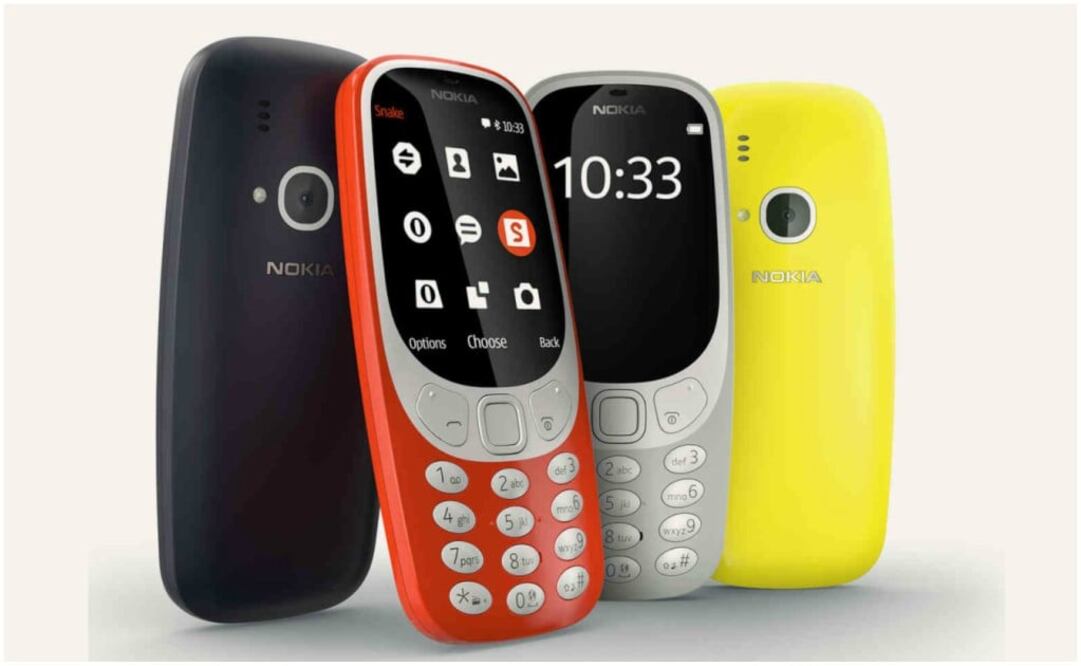 Además del teclado físico, el Nokia 3310 incluye entrada para audífonos, radio FM y ranura para tarjetas microSD de hasta 32 GB