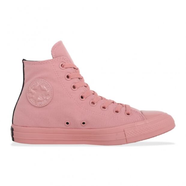 Converse lanza colaboración con firma de esmaltes