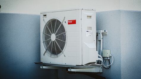 Seguro no sabías estas 5 formas de reutilizar el agua que tira el aire acondicionado