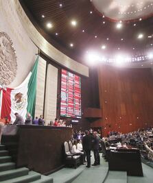 Urgen a regular las drogas para frenar al narco