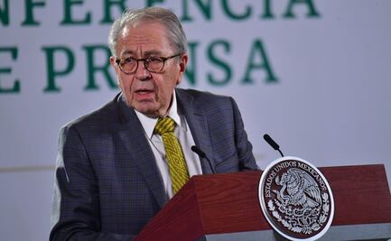 Alcocer presume ahorro por 11 mil 800 mdp en compra de medicamentos en el extranjero