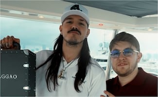 La polémica cadena de Dominik Mysterio que recibió de manos de una casa joyera mexicana