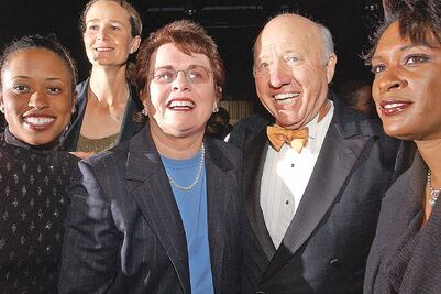 Piden a FIFA lugar para las mujeres