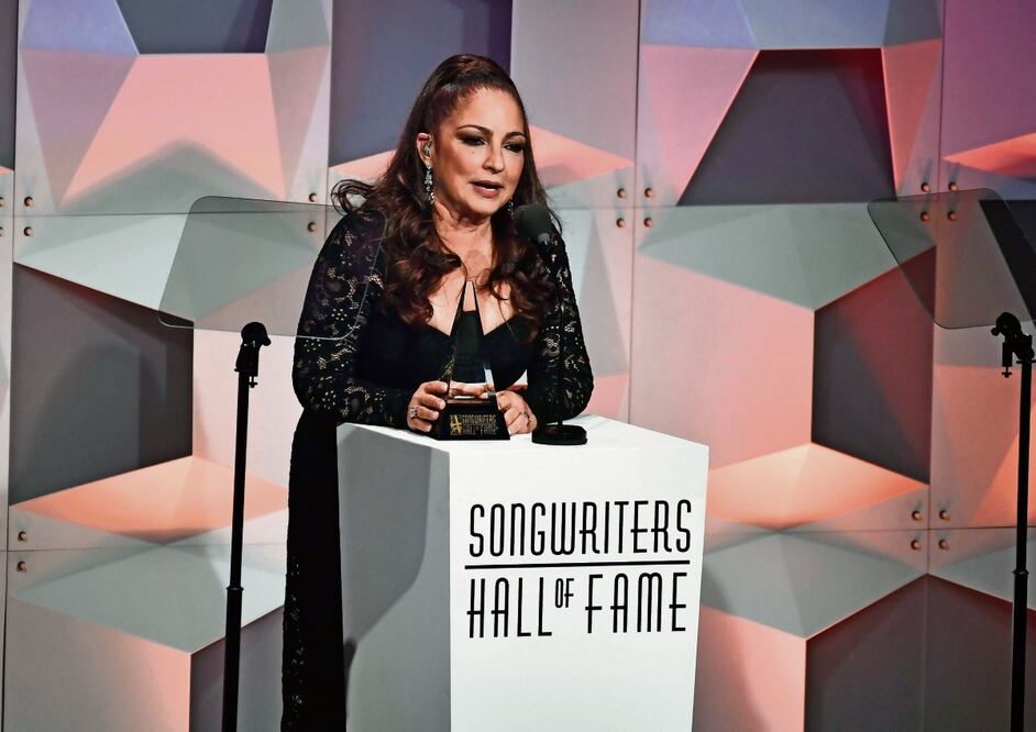 La intérprete agradeció poder acceder a tan selecto grupo. Foto: AP