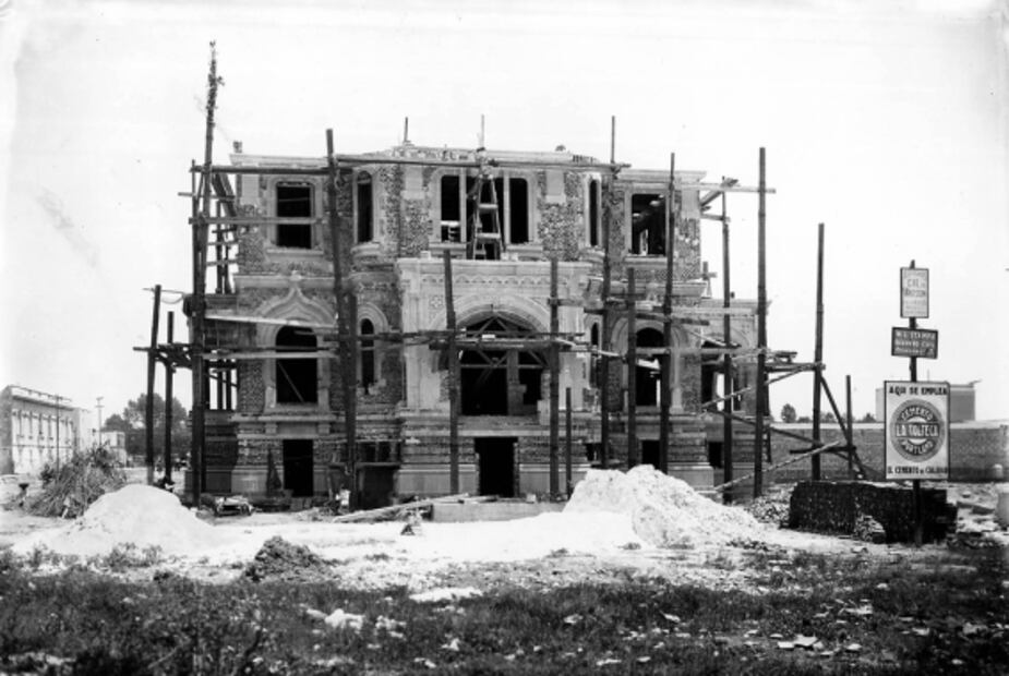 El castillo blanco de la colonia Roma cumple 100 años