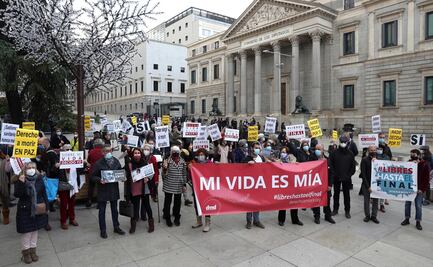 Congreso de España aprueba ley que despenaliza la eutanasia