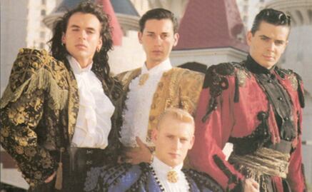 Locomía, el grupo que sorprendió con su grandes abanicos