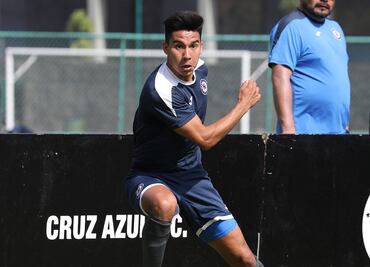 Pol Fernández no traicionaría a Cruz Azul por ir a su Selección