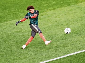 Llega revancha: Guillermo Ochoa