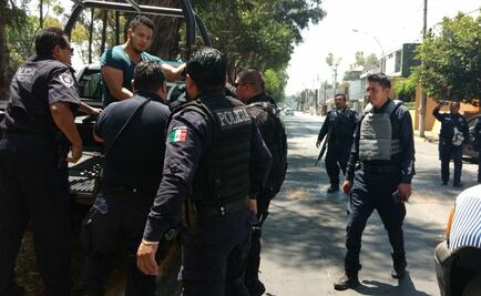 Video. Joven acusa que fue detenido por defender a vendedor en Edomex