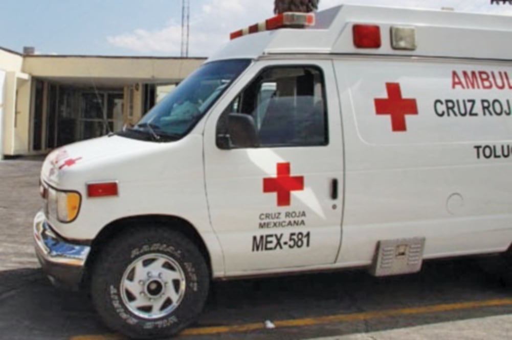 Los habitantes del lugar impidieron el paso de una ambulancia de la Cruz Roja (ARCHIVO EL UNIVERSAL)