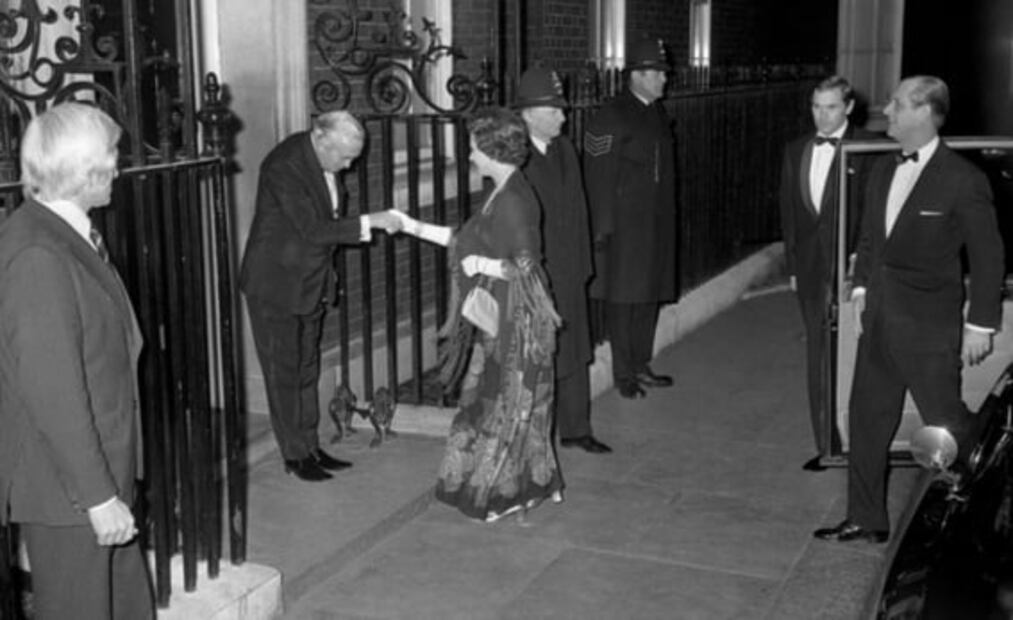 Boris Johnson y los otros 13 primeros ministros que han trabajado con la reina Isabel II 