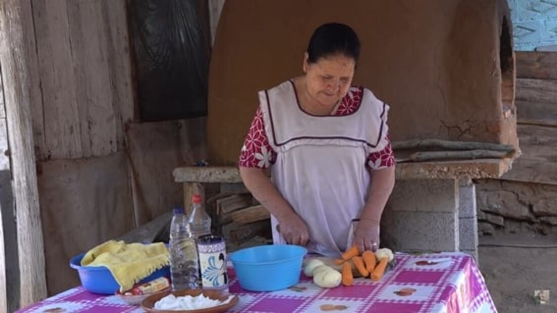 Aprende a cocinar en un tambo con Doña Ángela