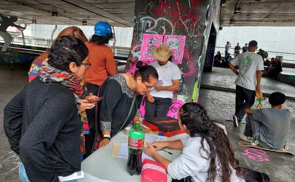 La campaña se encuentra recolectando firmas en el Skate Park de San Cosme, ubicado bajo el puente de Circuito Interior y avenida Ribera San Cosme.  Foto: Brenda Martínez. EL UNIVERSAL