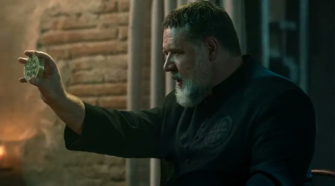 "El Exorcista del Papa". Fuente: Twitter @gatilobo2014