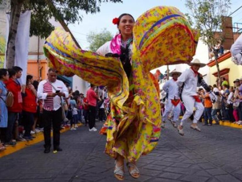 Alistan dos Guelaguetzas en Oaxaca
