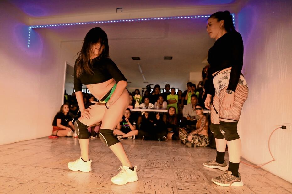 Movimientos dancísticos que empoderan a las mujeres. Foto: Diego Prado
