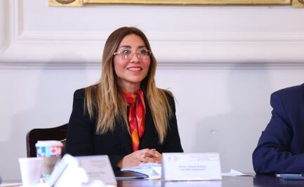 "¡Ánimo!" Decenas de personas apoyan a Anaid Valero quien buscaba la Fiscalía de CDMX; Bertha Alcalde fue avalada en comisiones