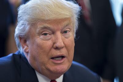 Tiroteo en Campos Elíseos  "se ve como otro ataque terrorista": Trump