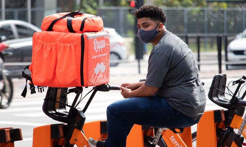 Los repartidores tendrán acceso gratis a estacionamientos en plazas y centros comerciales. Foto: Pixabay