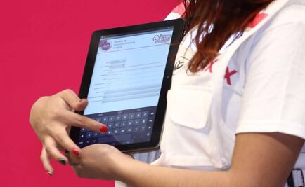 Fundación Carlos Slim dona 286 tabletas al Médico en Tu Casa