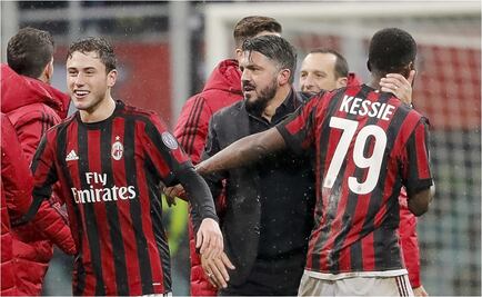Milan vence a Inter en copa italiana