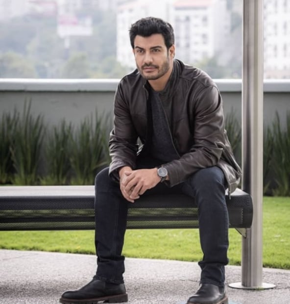 Mauricio Martínez y Lisset presumen su amor transformado 