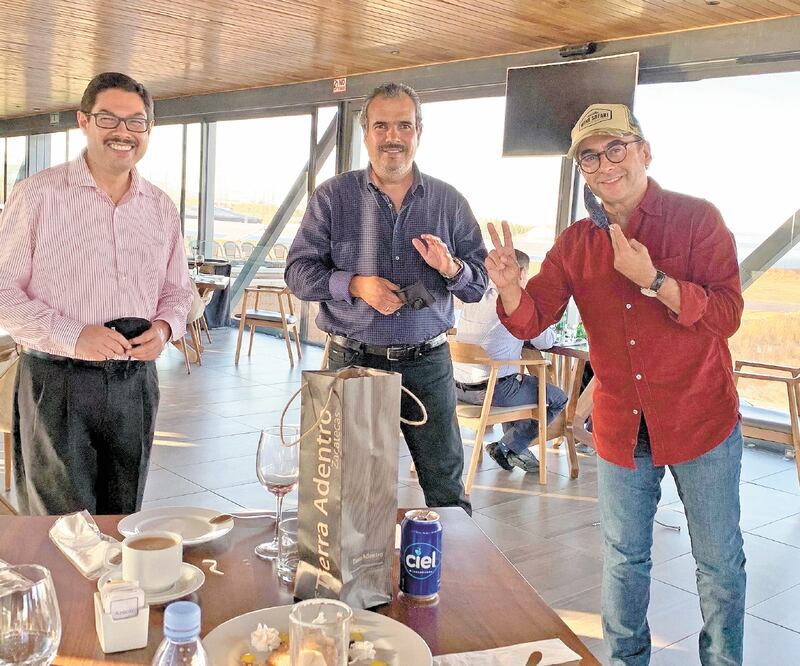 Ramones se reunió con autoridades zacatecanas para concretar el proyecto, que rodará en 2021. Foto: CORTESÍA