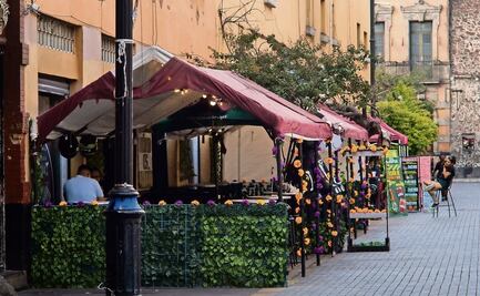 Retoman restricciones para negocios en el Centro Histórico