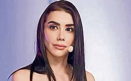 Karime Pindter vuelve a tomar lecciones en un salón de clases