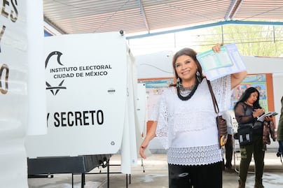 Clara Brugada confirma que mandos de la SSC convocaron al ejército durante operativo de desalojo en el Multiforo Alicia