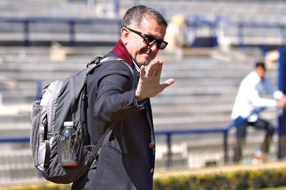 Juan Carlos Osorio observó el partido de preparación entre Pumas y la Selección Sub-20. (ETZEL ESPINOSA. IMAGO7)