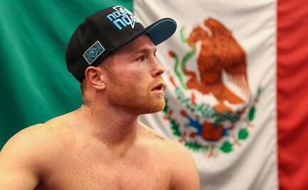 Canelo Álvarez y el regalo de día de las madres a abuelita fanática
