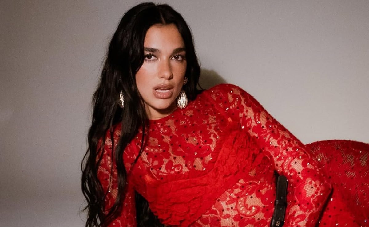 Dua Lipa rinde homenaje a Selena en su último concierto de su gira Optimism Radical; canta "Amor prohibido" Foto: Especial. Instagram @dualipa