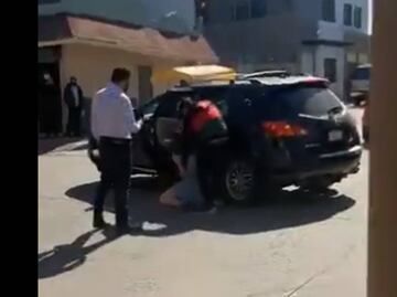 Captan momento en que secuestran a mujer en Tijuana