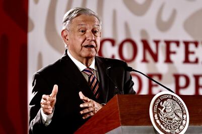 En casos de corrupción, no voy a sudar calenturas ajenas: AMLO