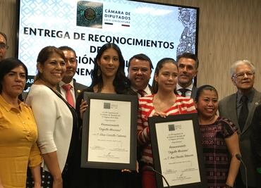 Otorgan reconocimiento Orgullo Mexicano a Ana Claudia Talancón y Elisa Carrillo