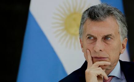 Por decreto, presidente de Argentina se aumenta sueldo