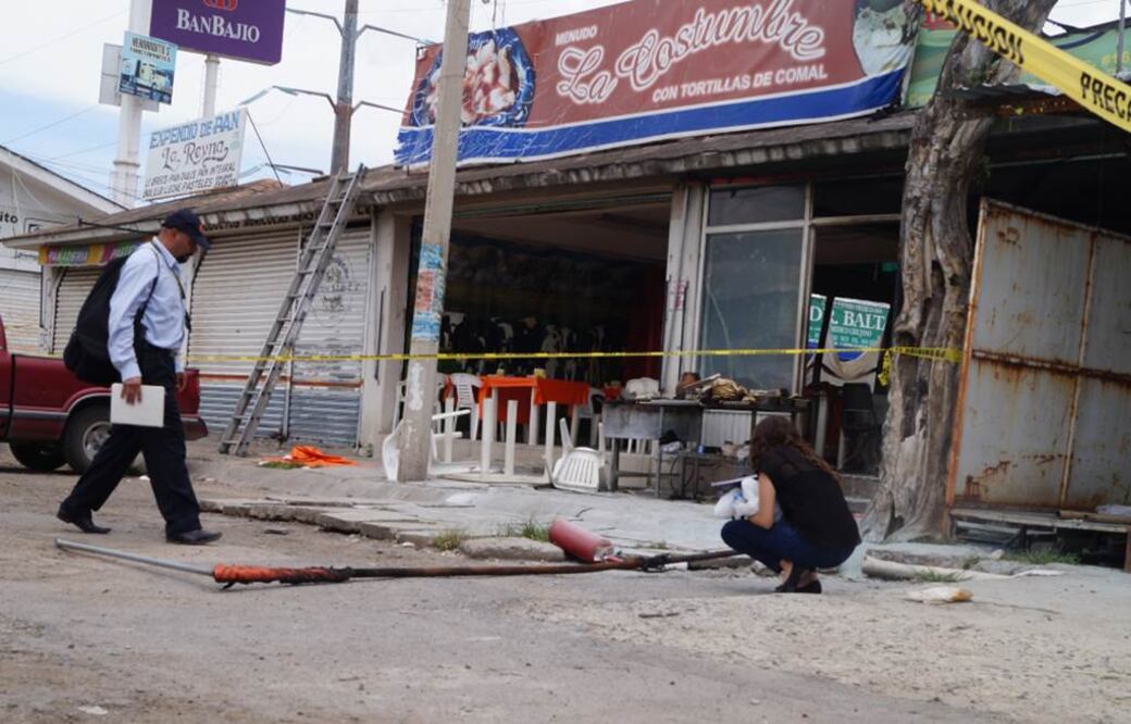 Un flamazo se registró en un negocio de comida de la Central de Abastos de León. Foto Especial