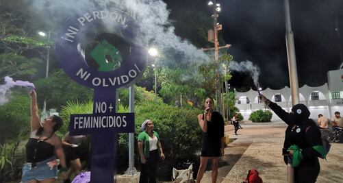 Con cifra récord a nivel nacional, en casos de violencia contra niñas y mujeres, conmemora Quintana Roo 25N