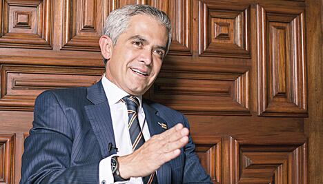 Evaluación de Mancera, con mejoría