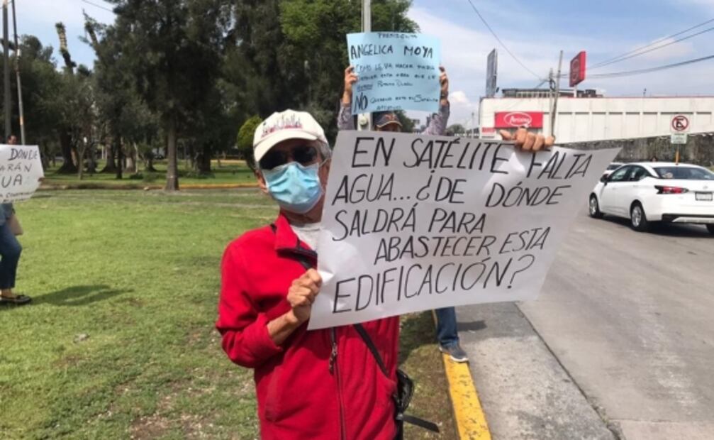Protestan por construcción de centro comercial sobre Periférico Norte, en Naucalpan