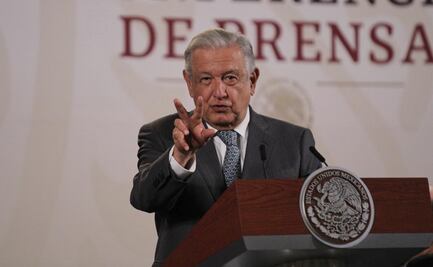 ¿A qué está jugando AMLO?