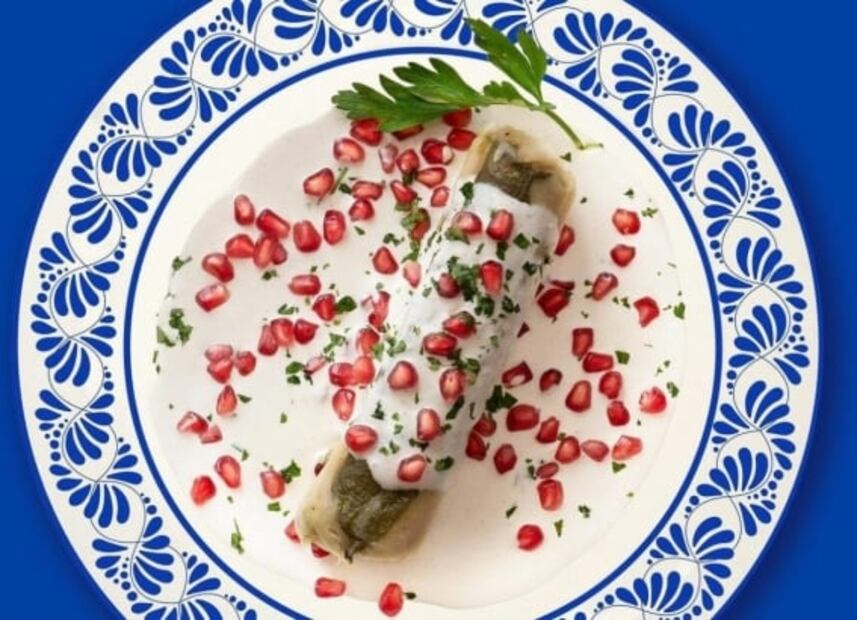 Ingenio mexicano, siete maneras distintas de comer un chile en nogada