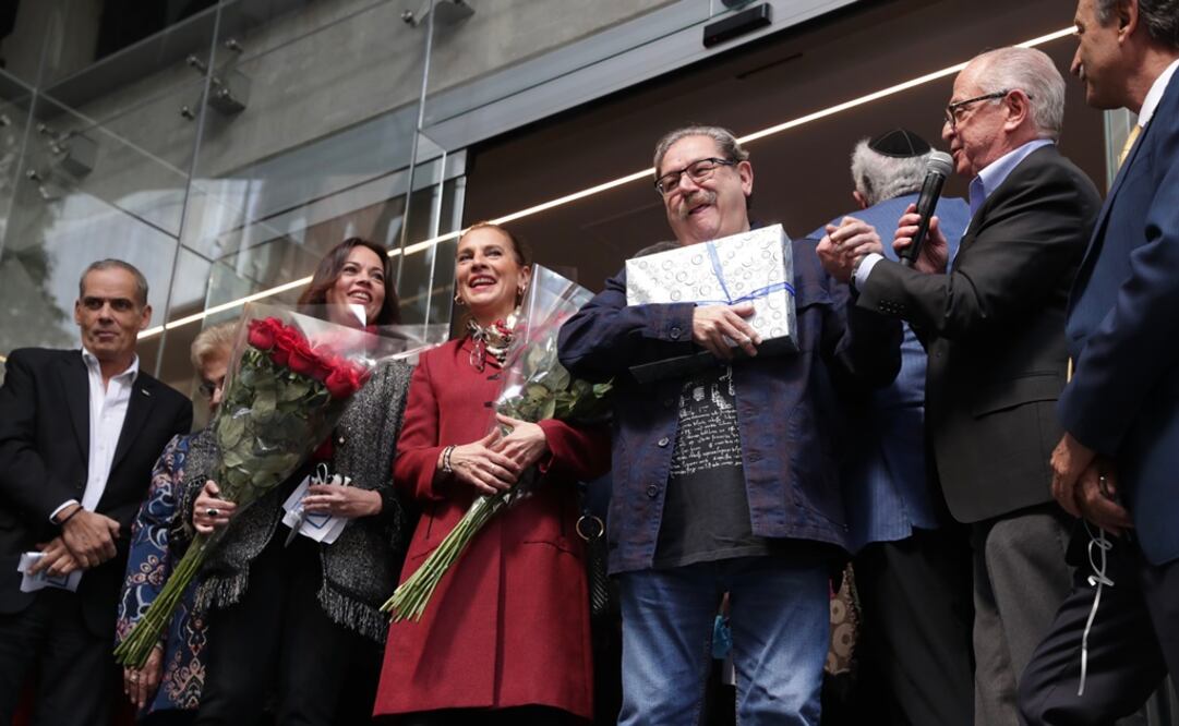 Beatriz Gutiérrez Müller y Paco Ignacio Taibo II. Foto: Luis Cortés