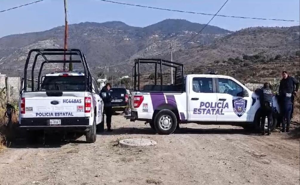 Ataque con arma blanca en Mineral de la Reforma Hidalgo, deja cuatro personas sin vida, dos de ellas mujeres, así como dos lesionados. La agresión fue cometida por un ex policía, quien logró darse a la fuga. Foto: Especial